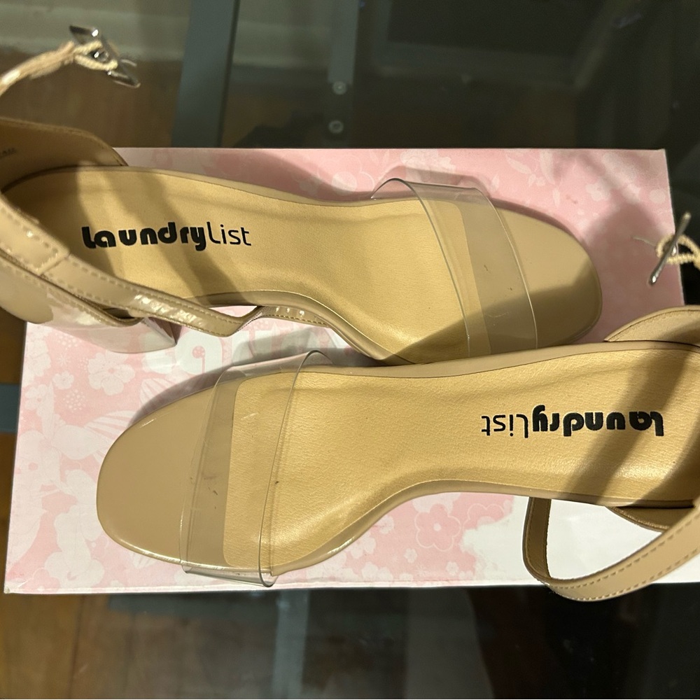 Laundry By Shelli Segal Tan Sandals for Effortless Elegance